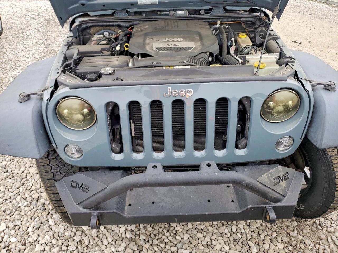 2015 JEEP WRANGLER UNLIMITED SPORT photo 12