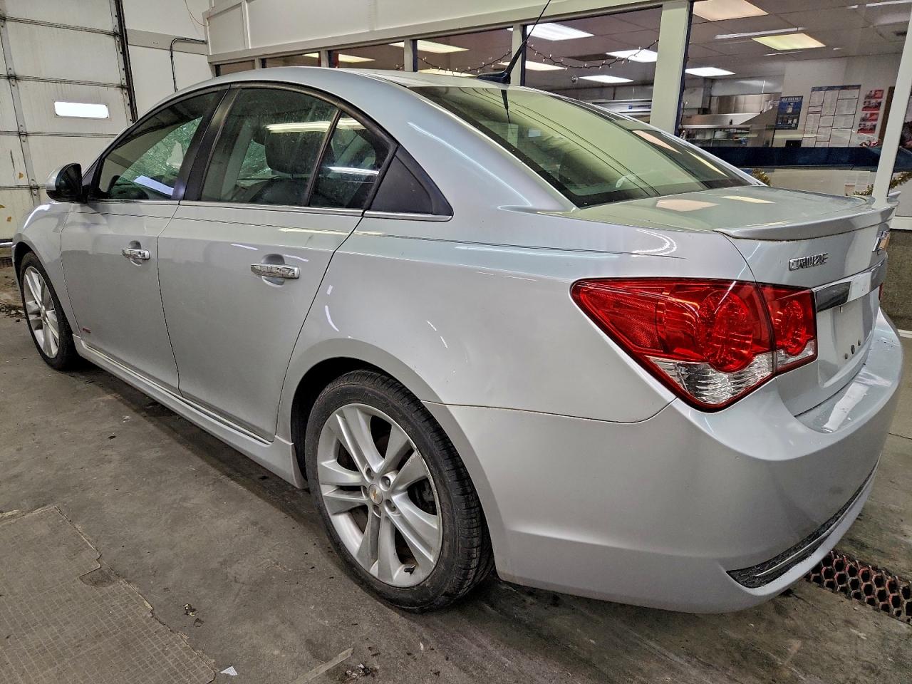 2013 CHEVROLET CRUZE LTZ photo 2