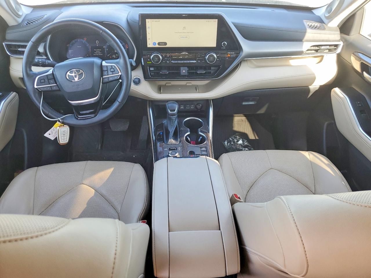 2023 TOYOTA HIGHLANDER L photo 8
