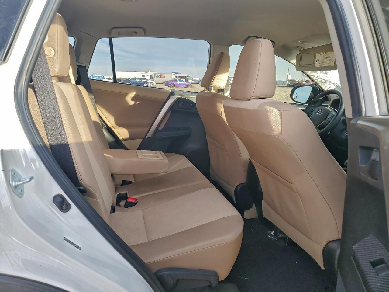 2013 TOYOTA RAV4 LE photo 11