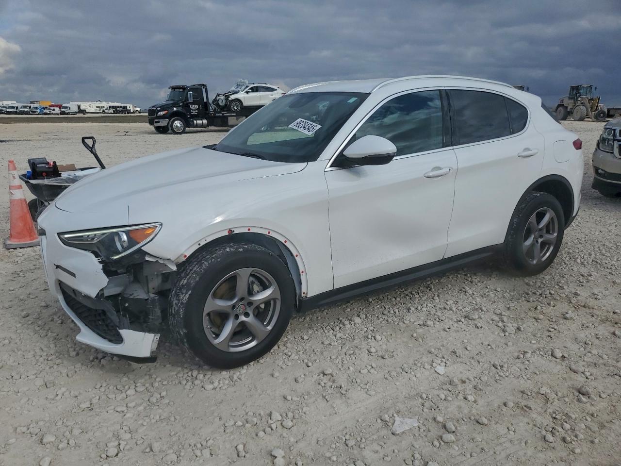 2021 ALFA ROMEO STELVIO