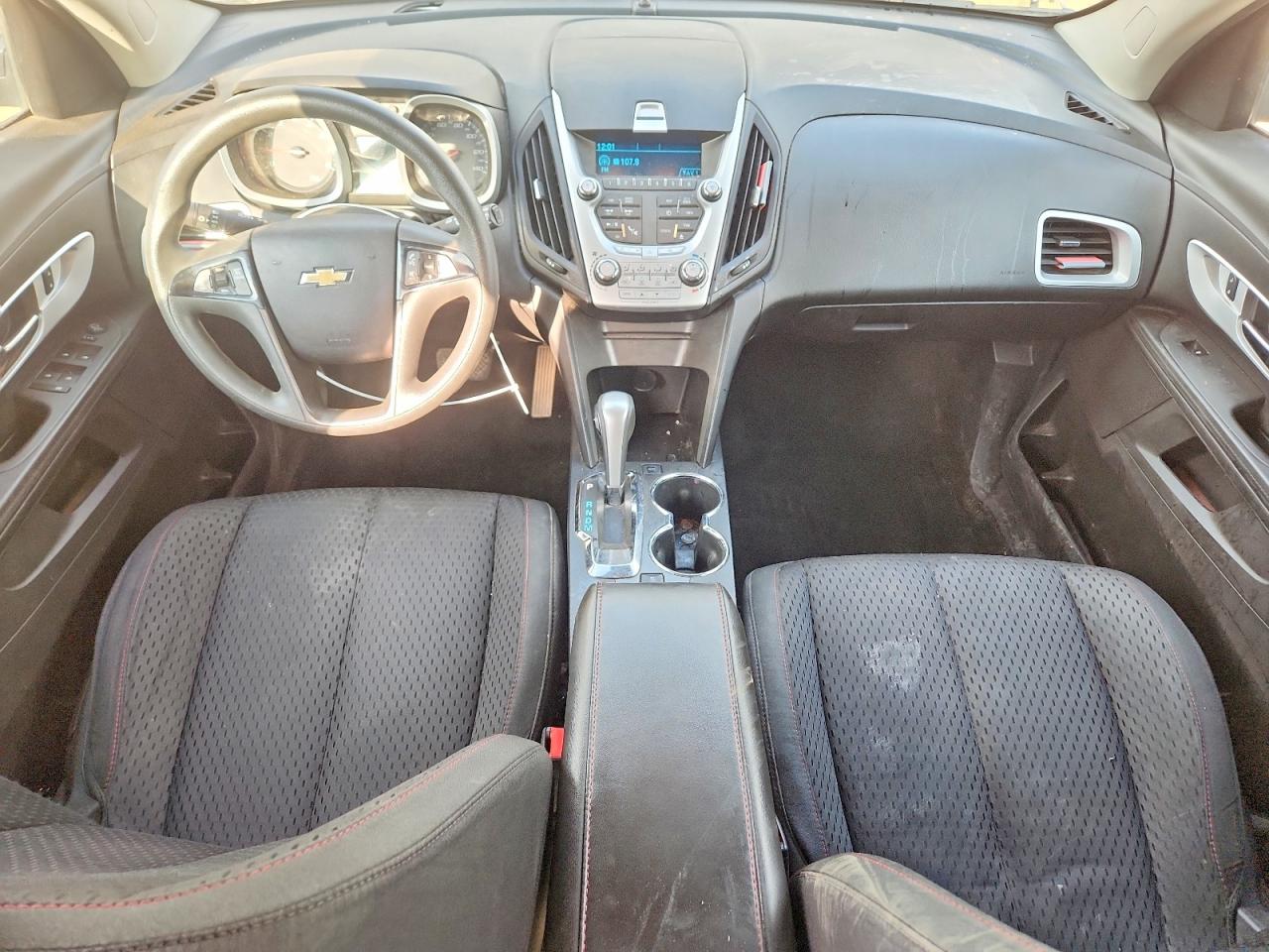 2015 CHEVROLET EQUINOX LS photo 8