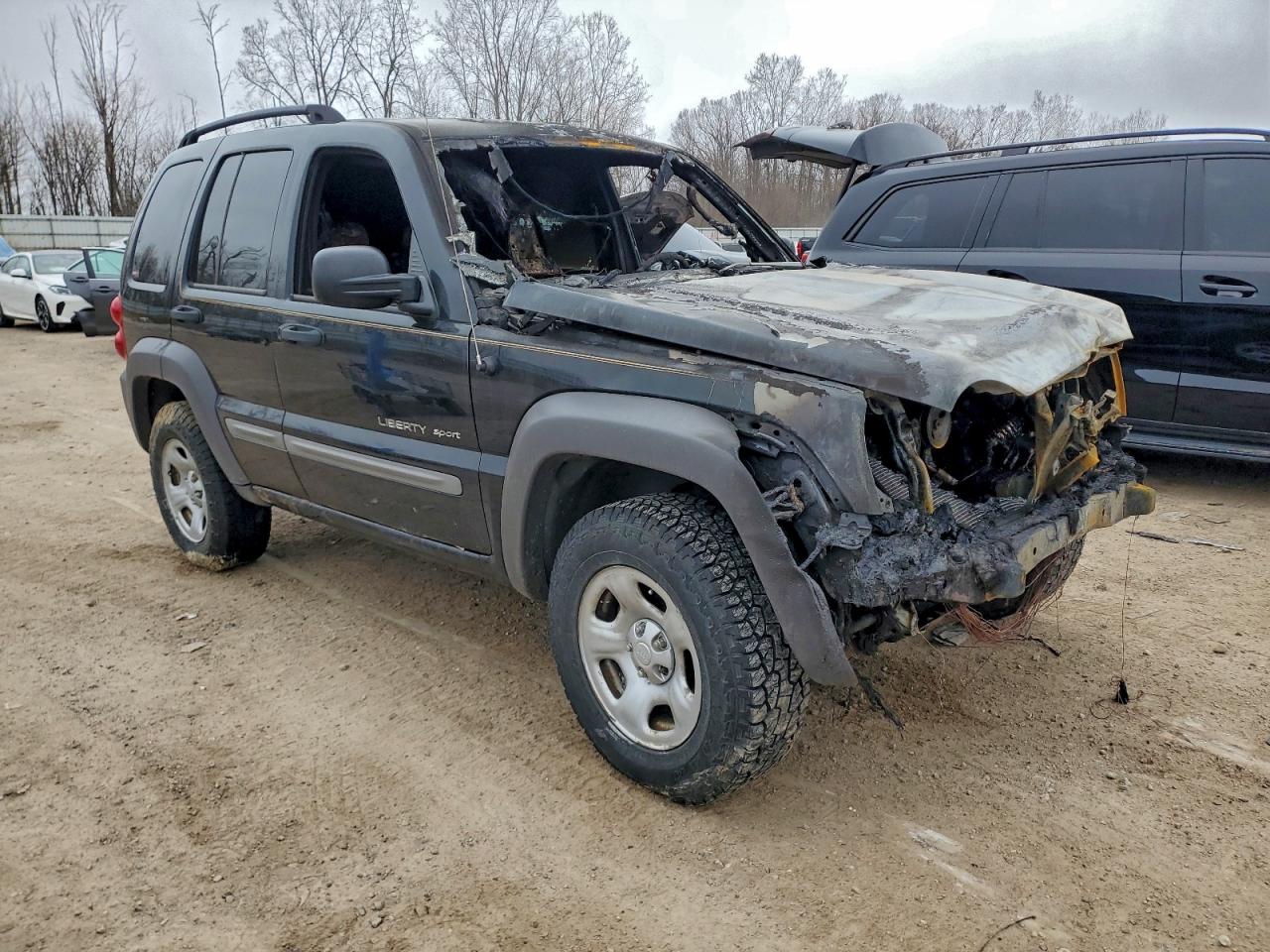 2002 JEEP LIBERTY SPORT photo 4