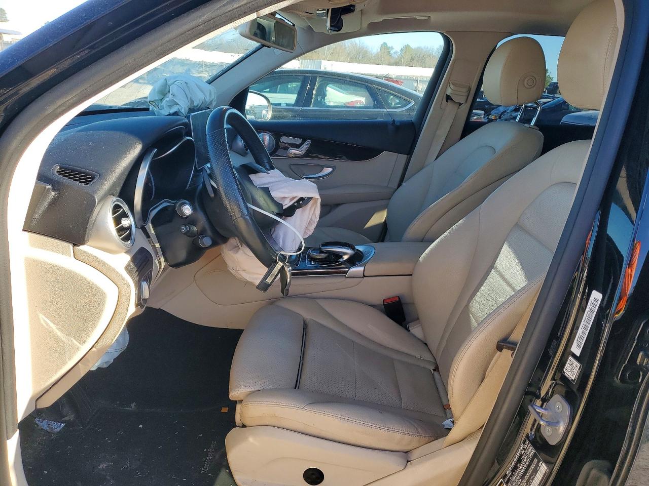 2017 MERCEDES-BENZ GLC 300 4MATIC photo 7