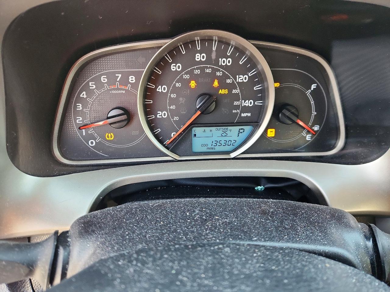 2015 TOYOTA RAV4 LE photo 9