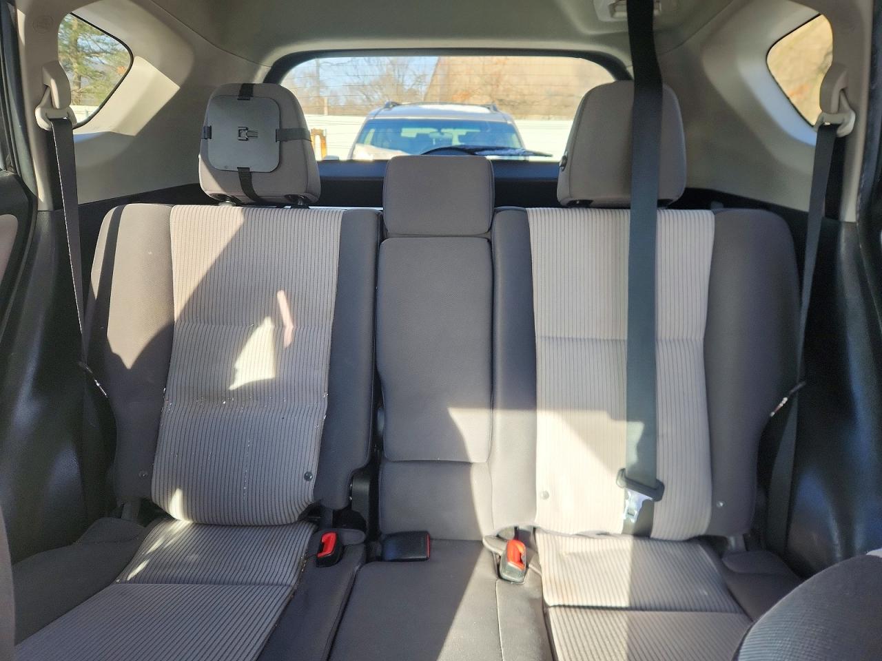 2015 TOYOTA RAV4 LE photo 10