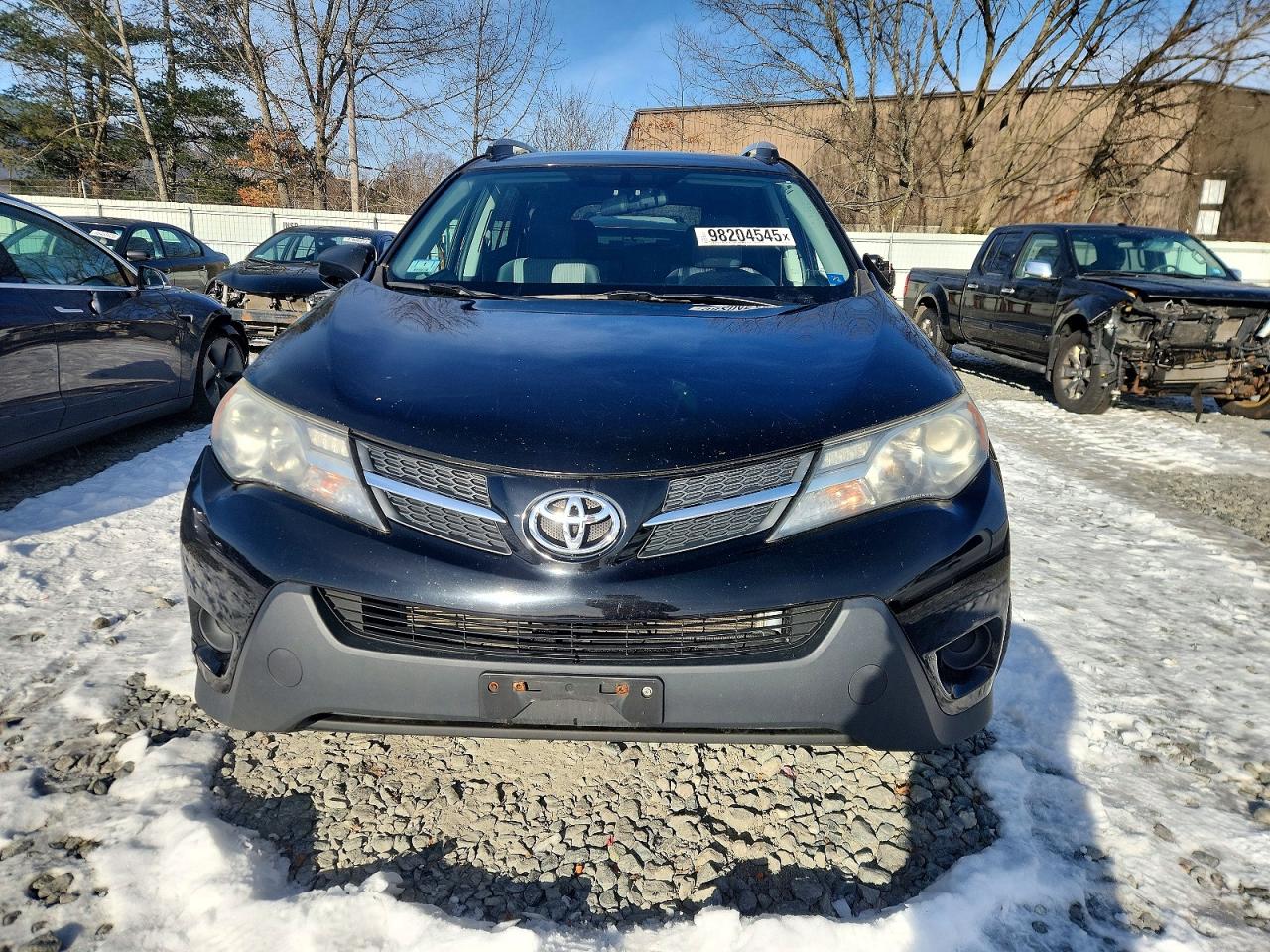 2015 TOYOTA RAV4 LE photo 5