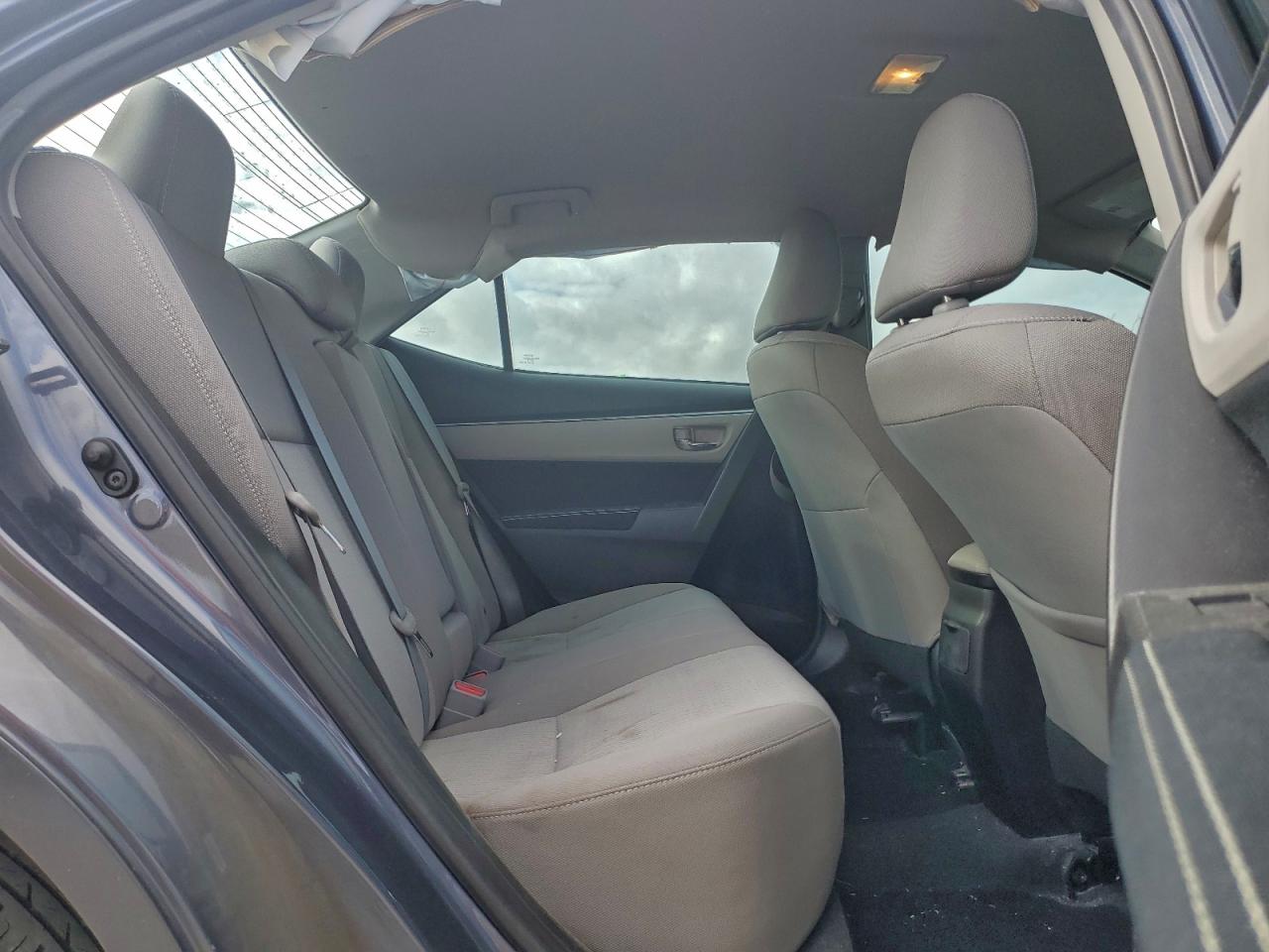 2016 TOYOTA COROLLA L photo 10
