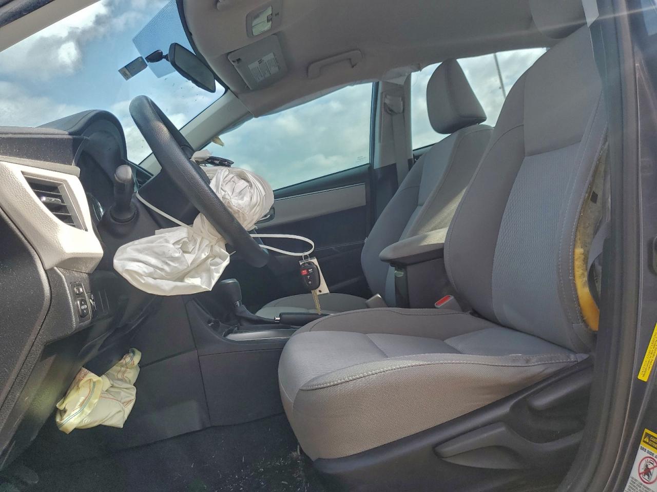 2016 TOYOTA COROLLA L photo 7