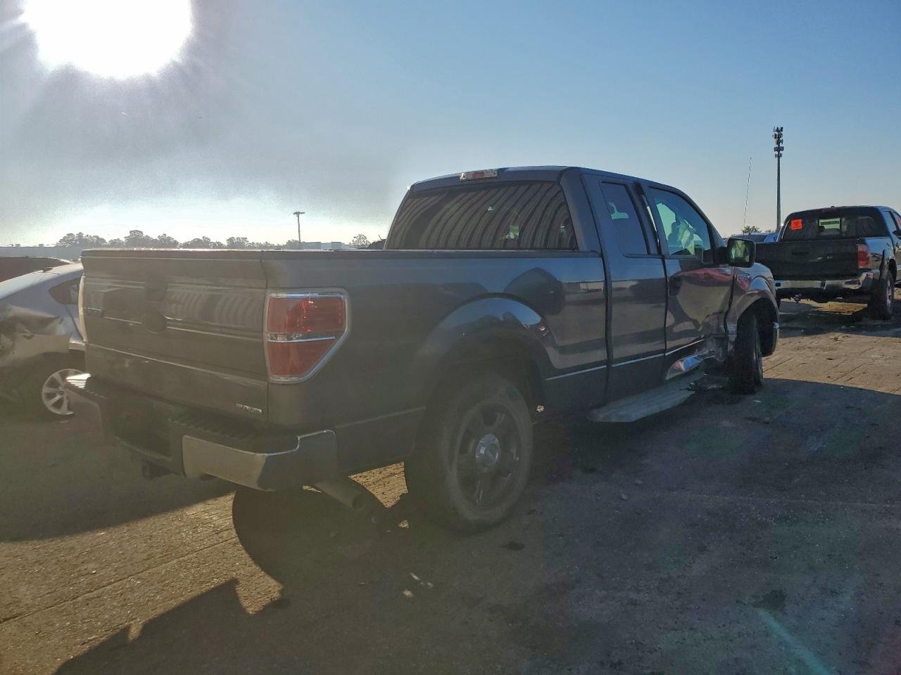 2011 FORD F150 SUPER CAB photo 3