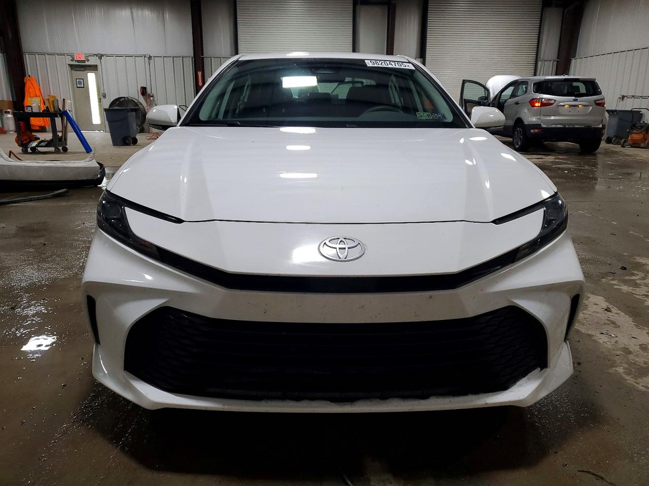 2025 TOYOTA CAMRY LE photo 5