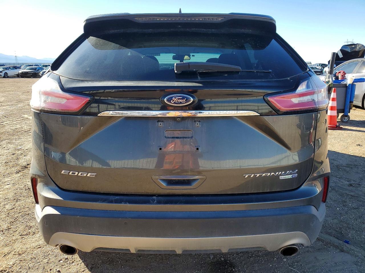 2019 FORD EDGE TITANIUM photo 6