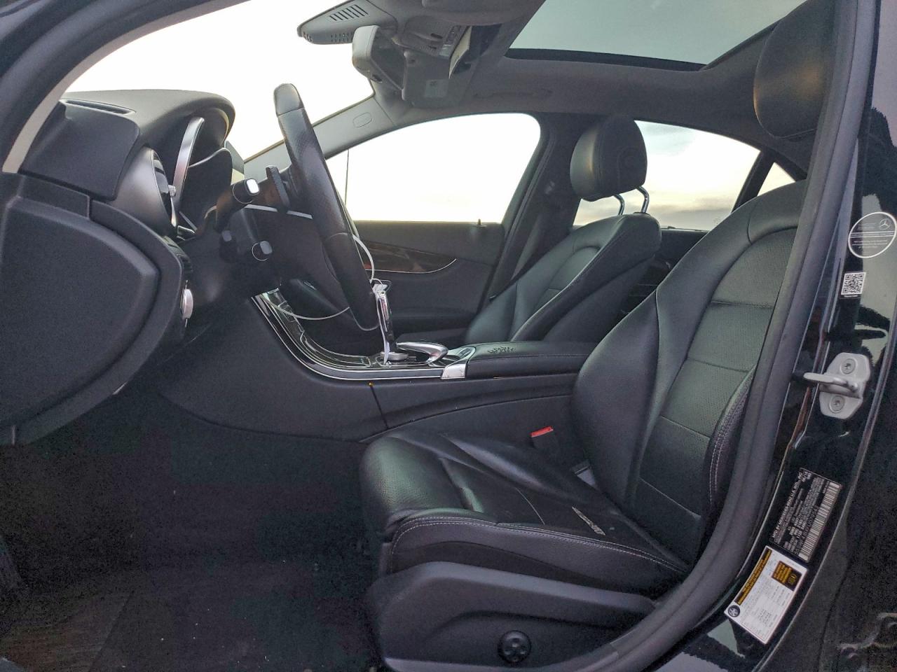 2015 MERCEDES-BENZ C 300 photo 7