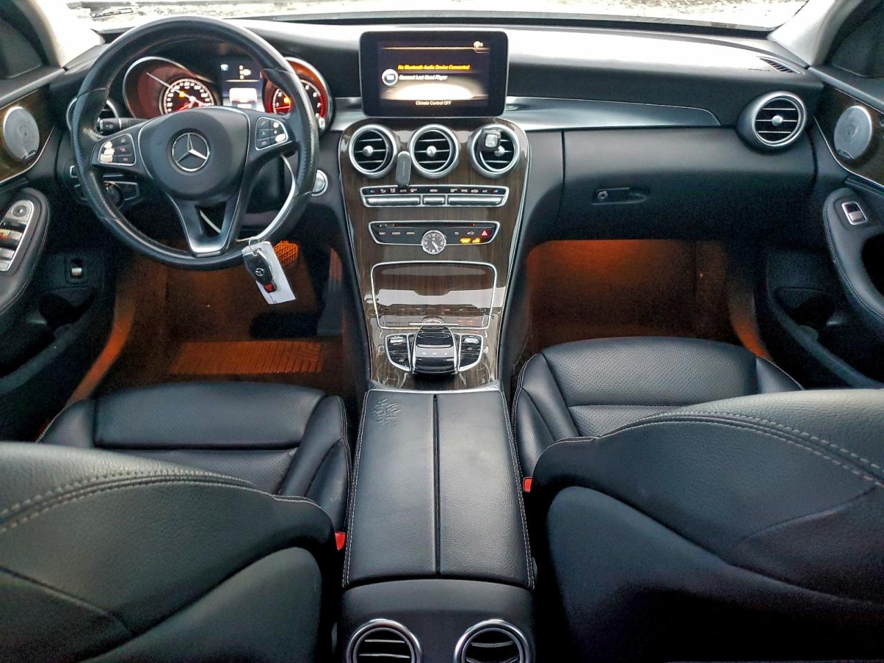 2015 MERCEDES-BENZ C 300 photo 8