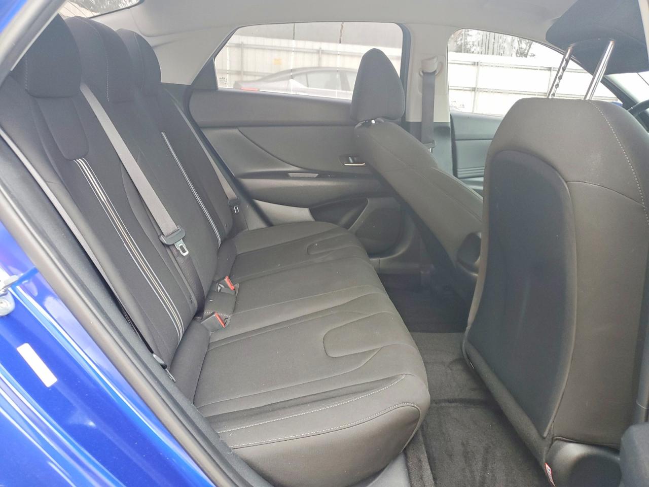 2023 HYUNDAI ELANTRA SEL photo 10