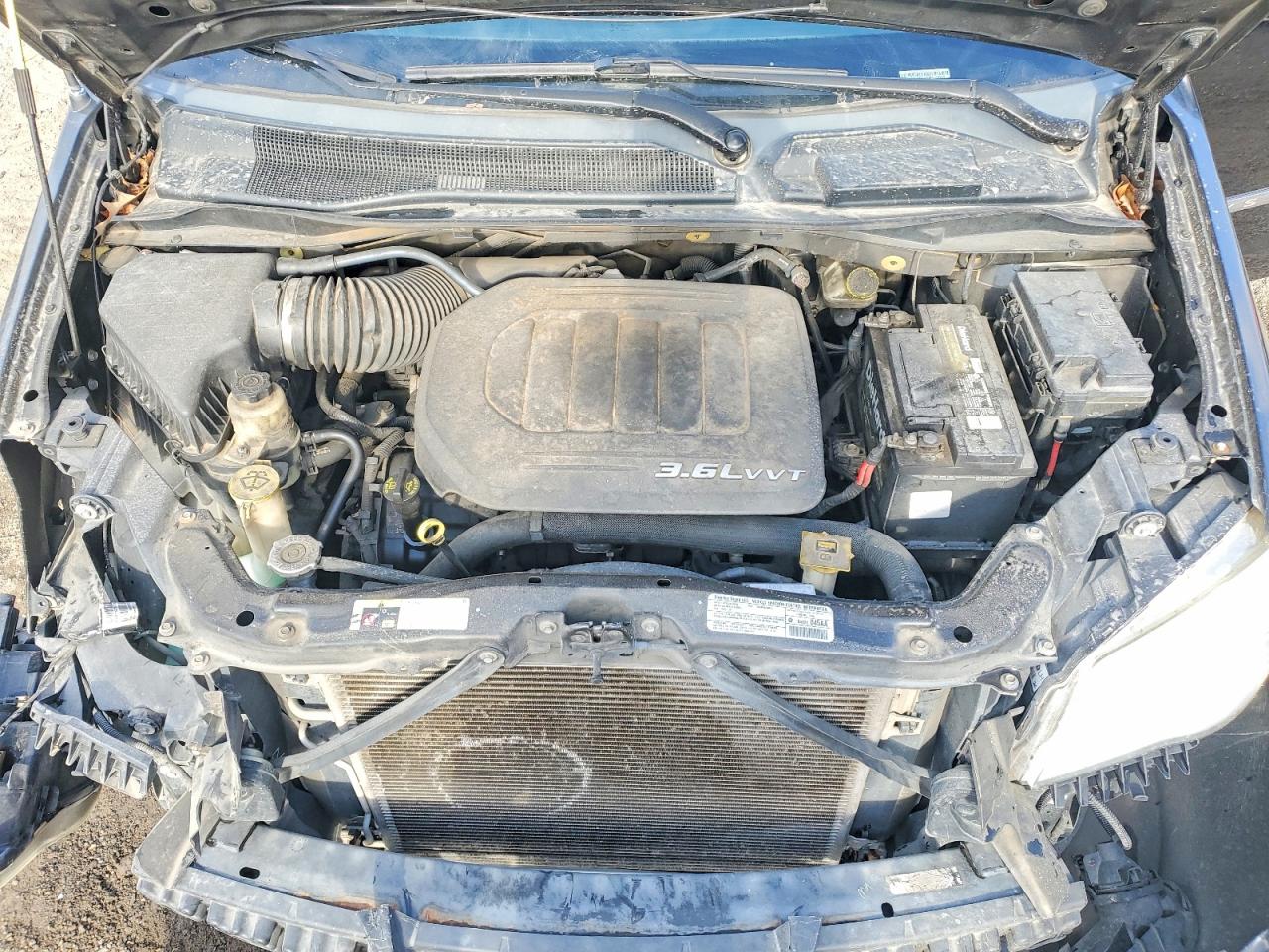 2013 CHRYSLER TOWN & COUNTRY TOURING photo 12