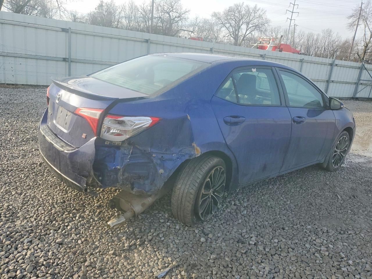 2016 TOYOTA COROLLA L photo 3