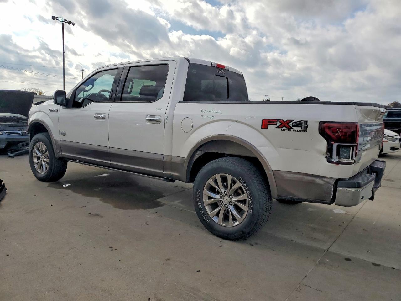 2018 FORD F150 SUPERCREW photo 2