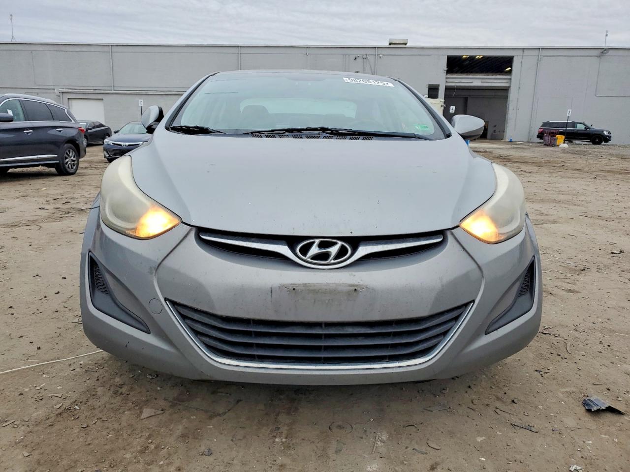 2015 HYUNDAI ELANTRA SE photo 5