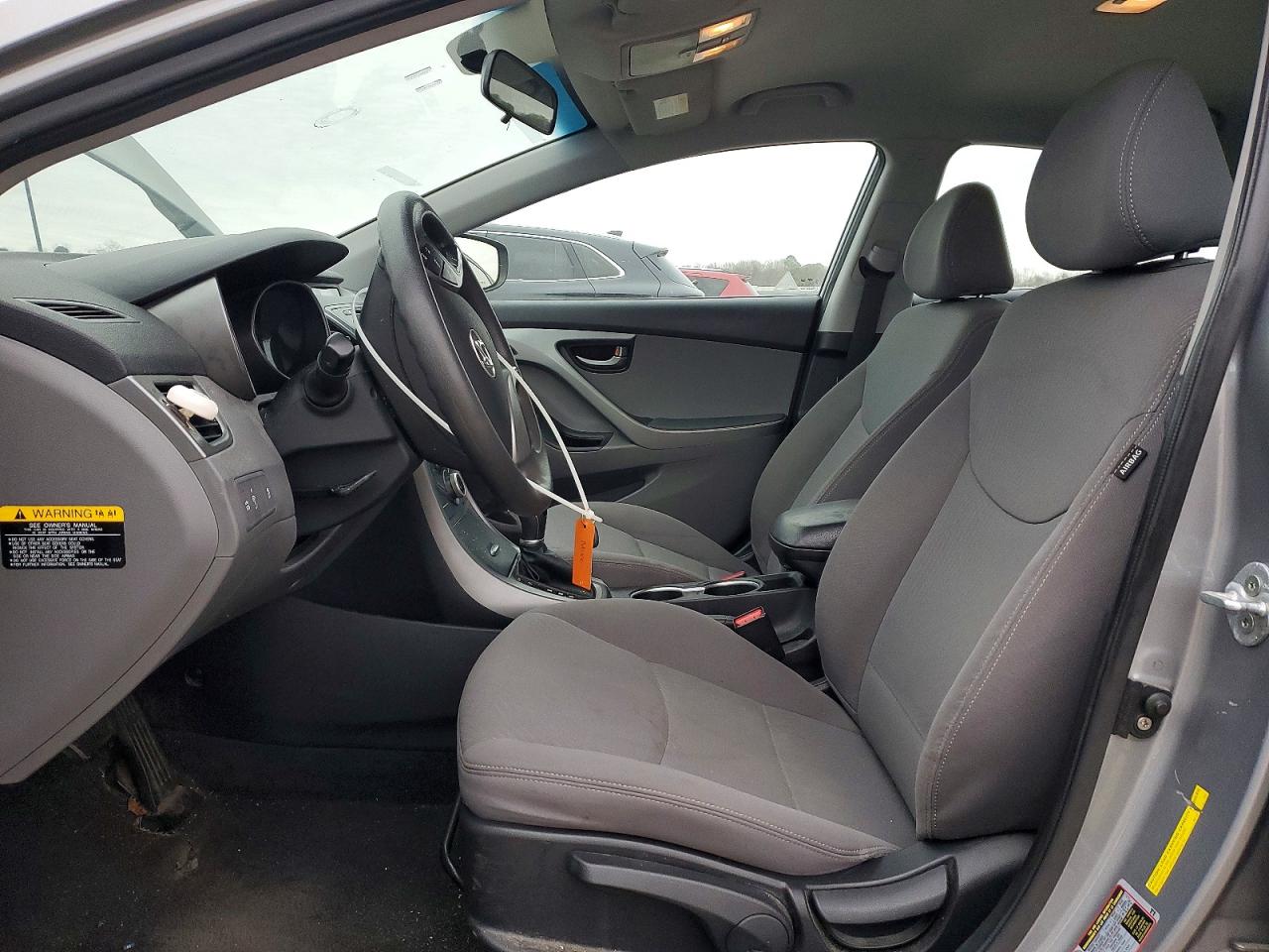 2015 HYUNDAI ELANTRA SE photo 7