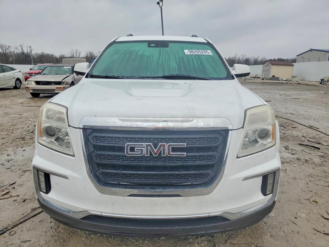 2017 GMC TERRAIN SLE photo 5