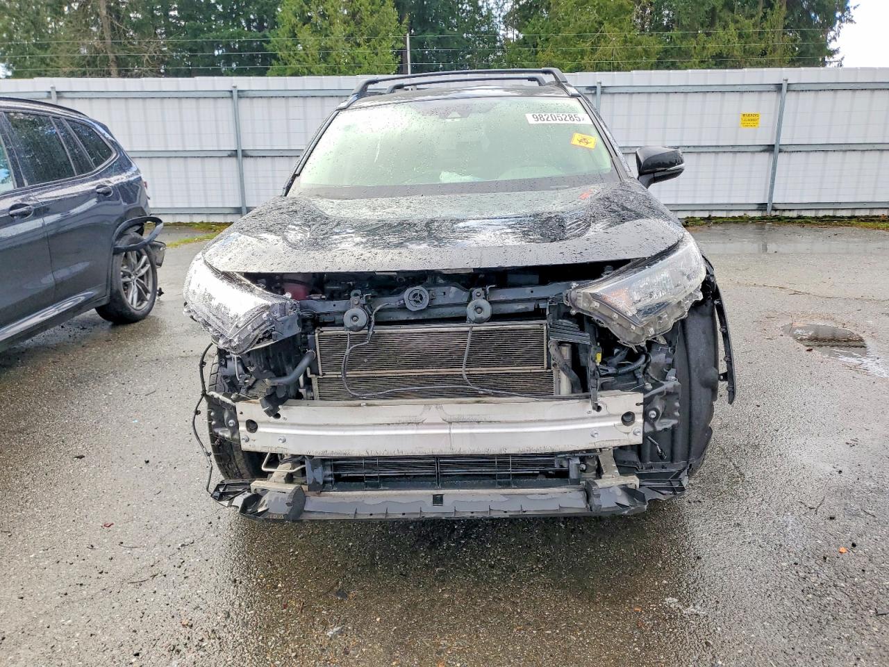 2019 TOYOTA RAV4 LE photo 5