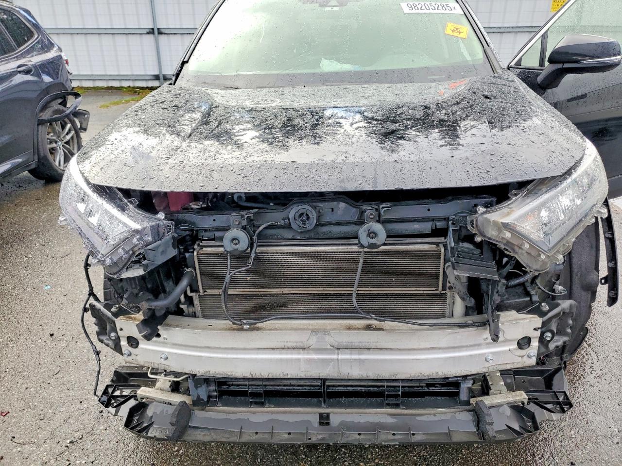 2019 TOYOTA RAV4 LE photo 12