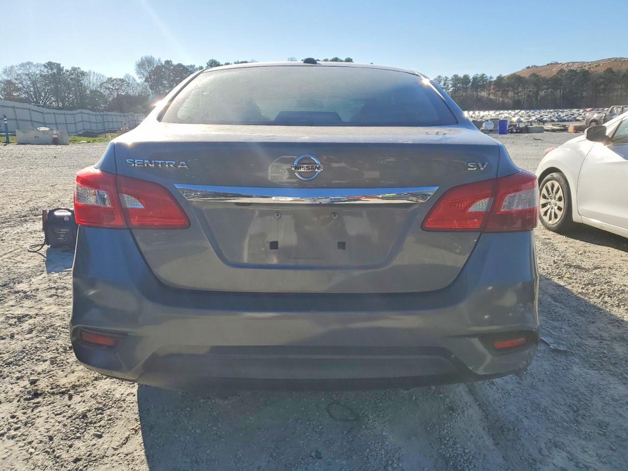2017 NISSAN SENTRA S photo 6