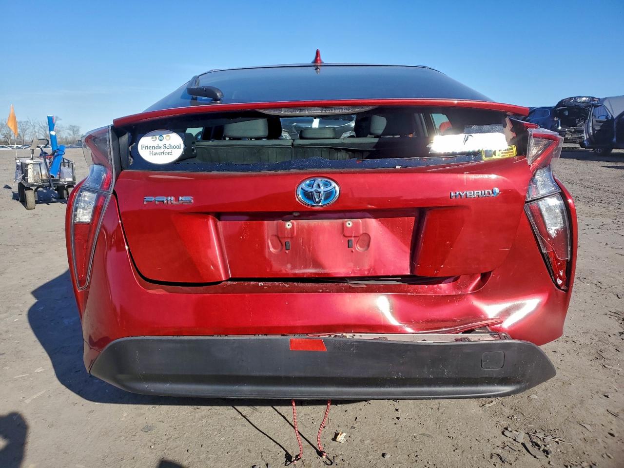 2016 TOYOTA PRIUS photo 6