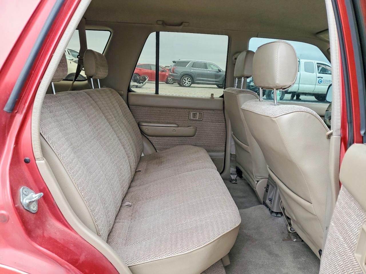 1994 TOYOTA 4RUNNER SR5 V6 photo 11