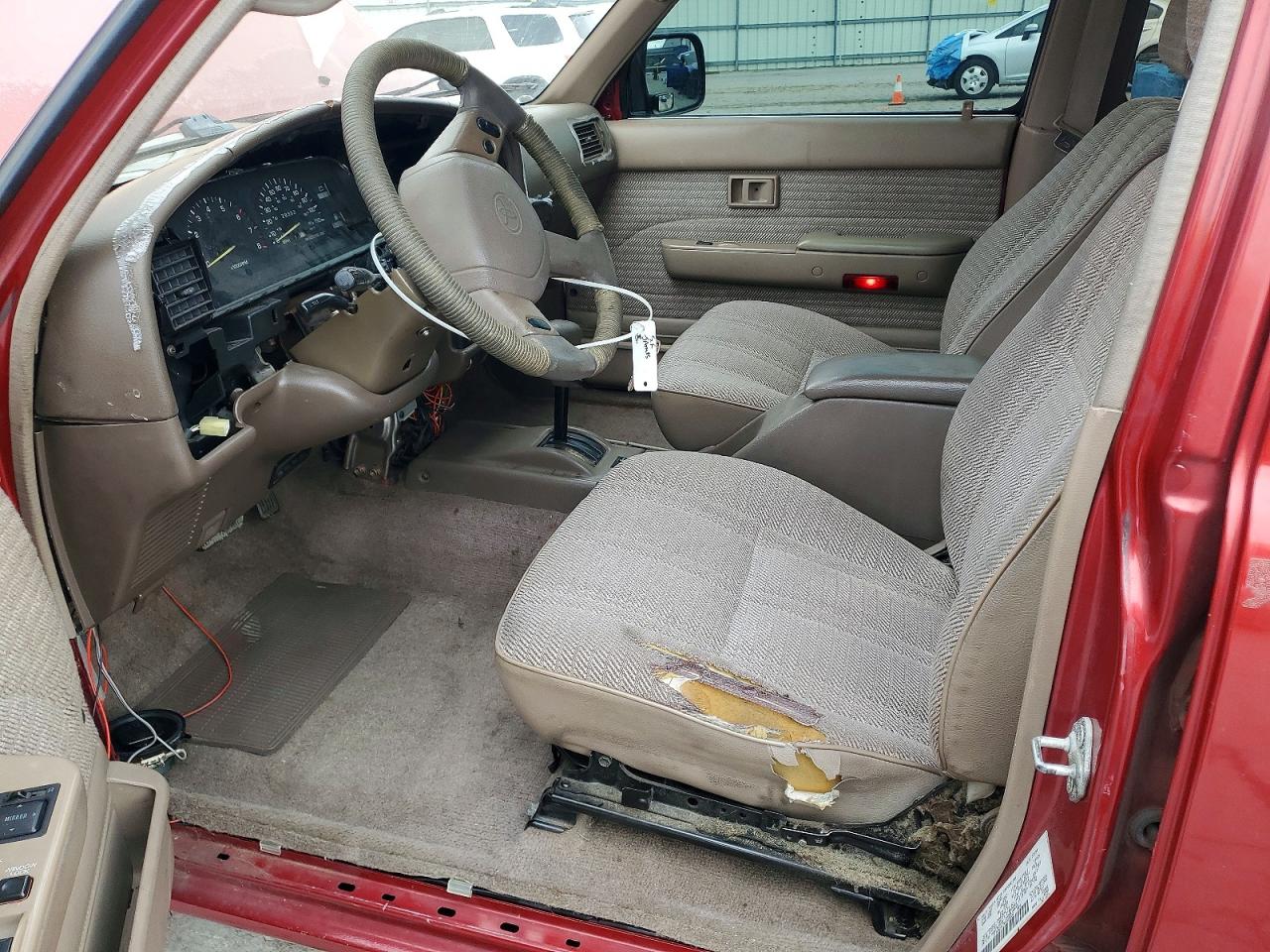 1994 TOYOTA 4RUNNER SR5 V6 photo 7