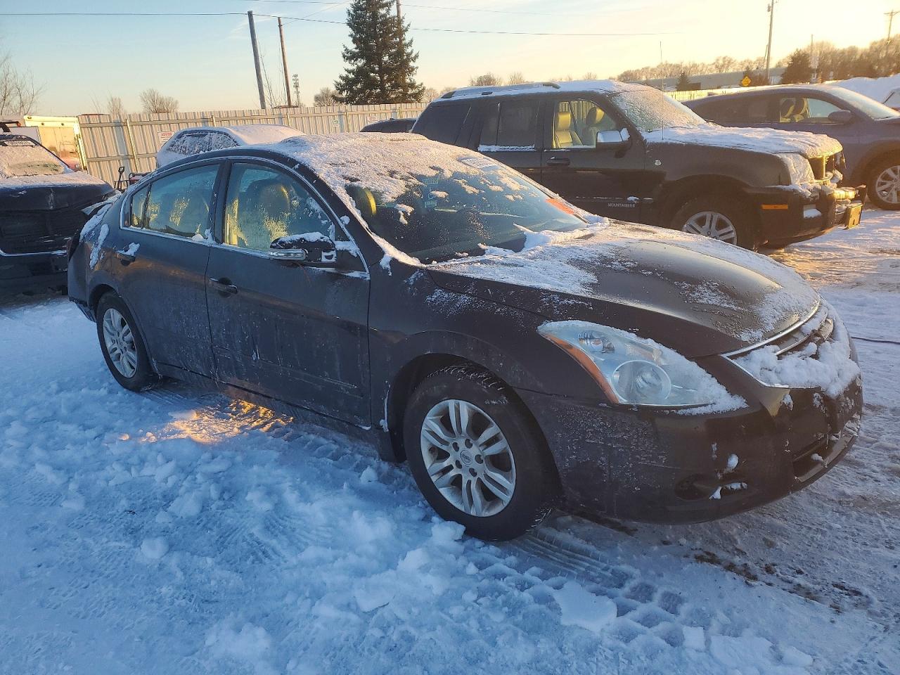 2011 NISSAN ALTIMA BASE photo 4
