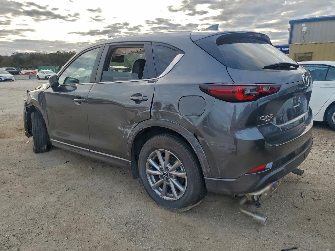 2025 MAZDA CX-5 photo 2