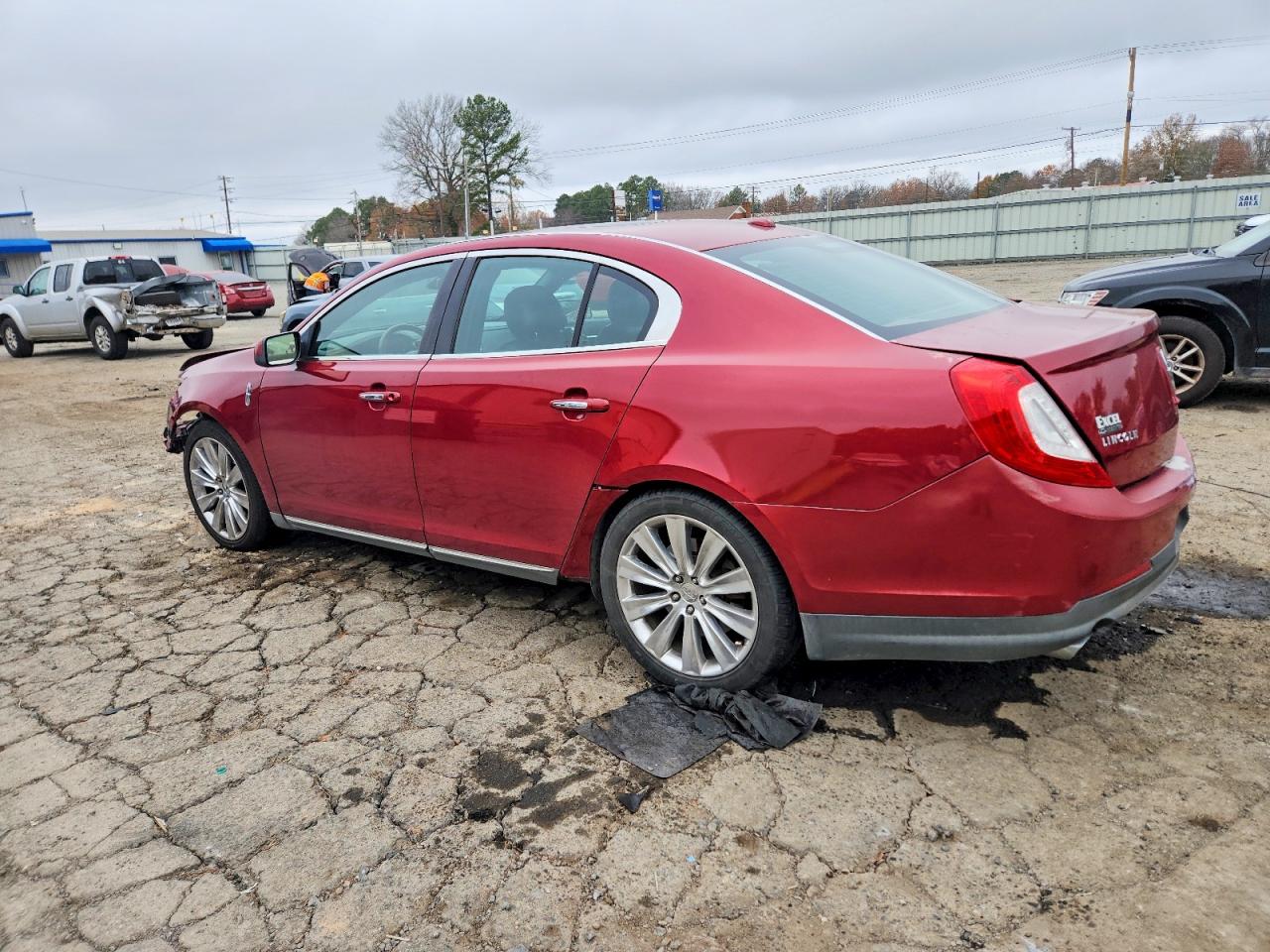 2014 LINCOLN MKS photo 2