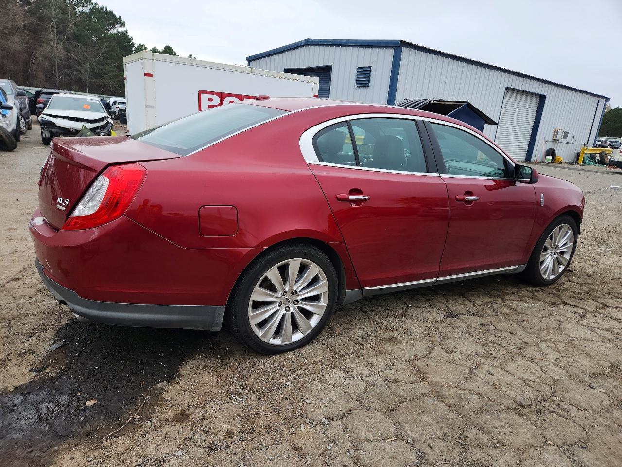 2014 LINCOLN MKS photo 3