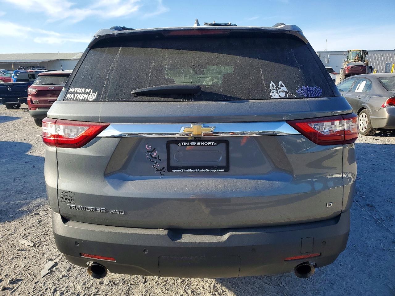 2020 CHEVROLET TRAVERSE LT photo 6