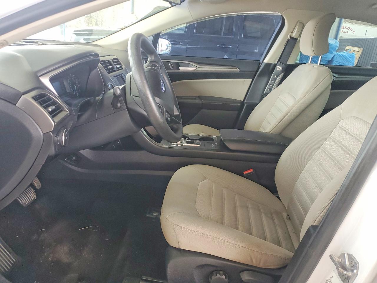 2017 FORD FUSION S photo 7