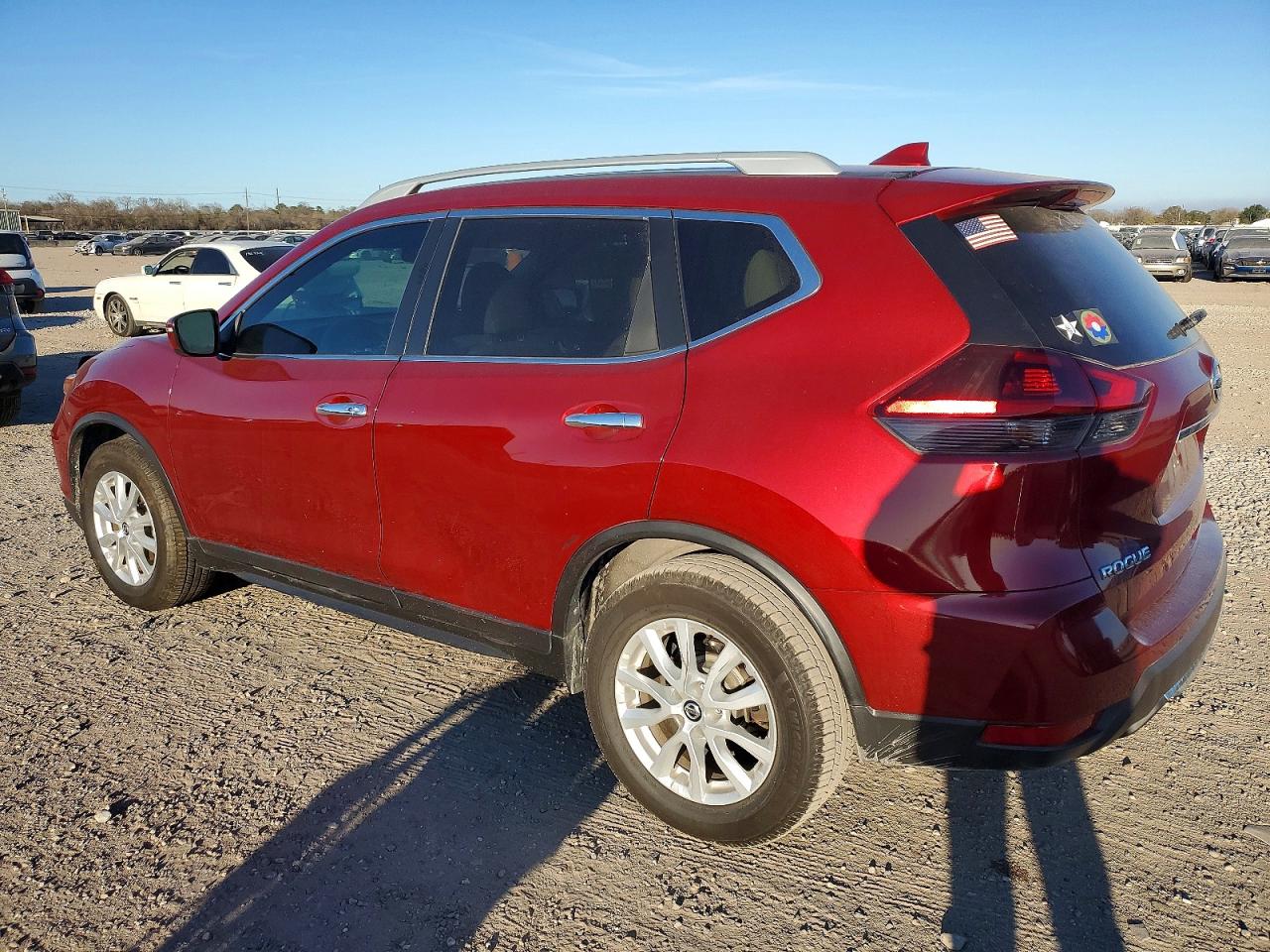 2018 NISSAN ROGUE S photo 3