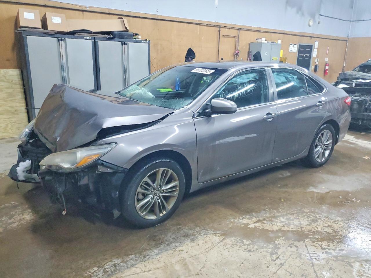 2017 TOYOTA CAMRY