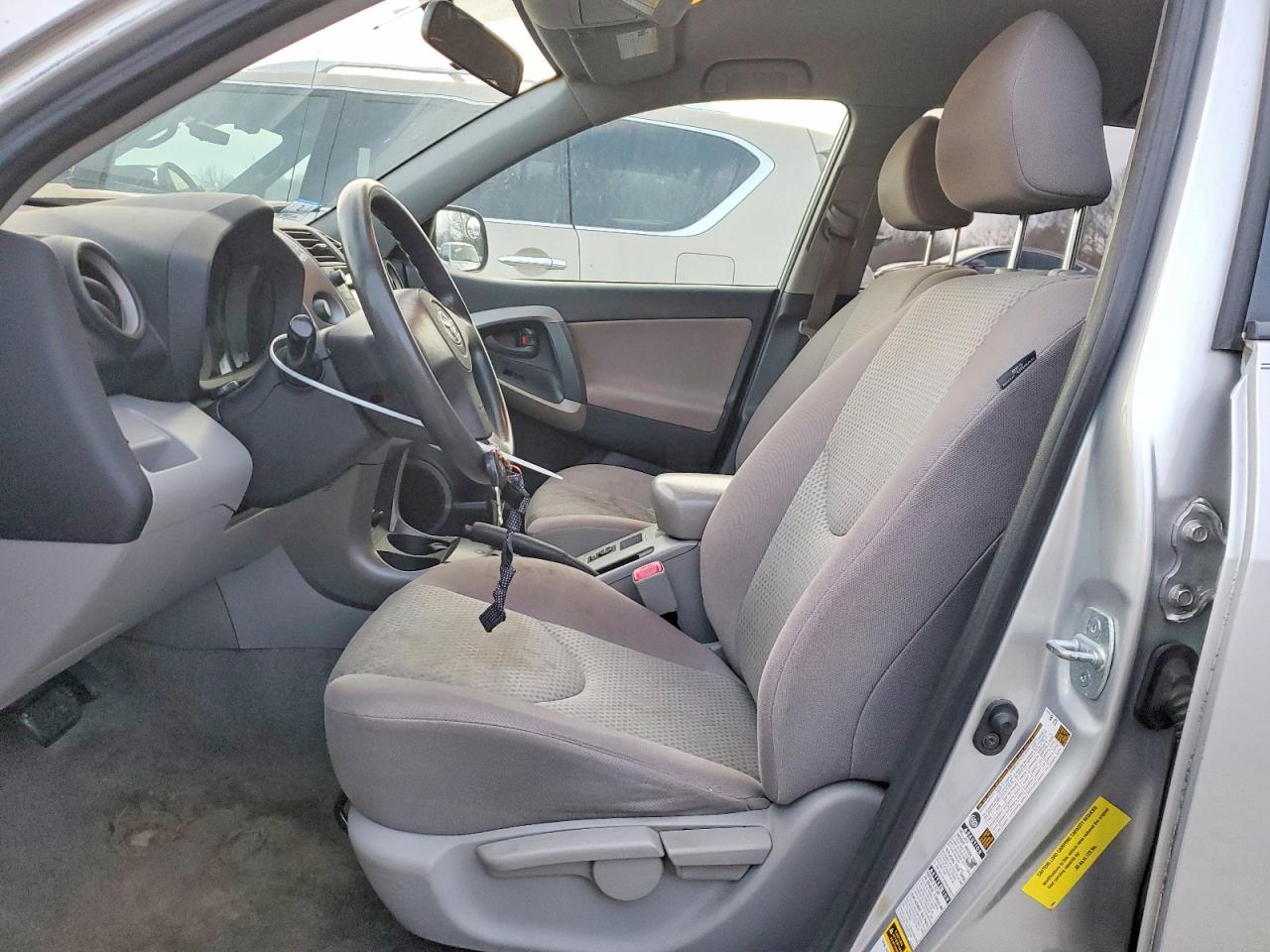 2008 TOYOTA RAV4 photo 7