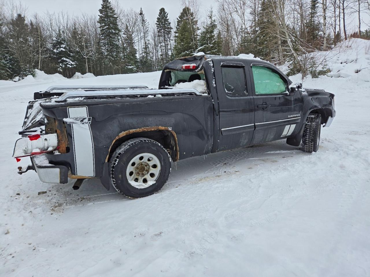 2010 GMC SIERRA K1500 SLE photo 3