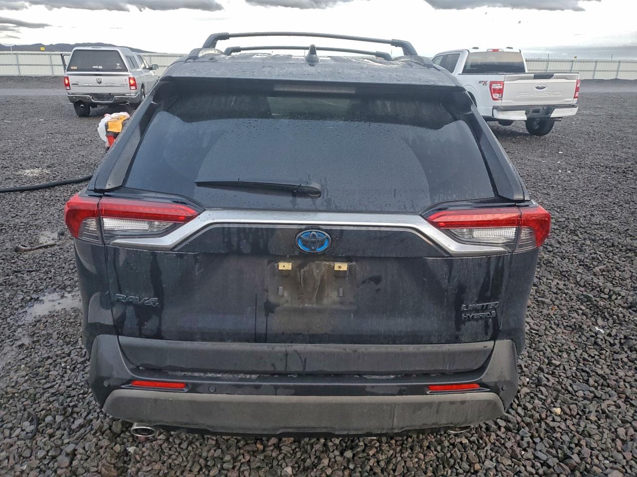 2024 TOYOTA RAV4 LIMITED photo 6