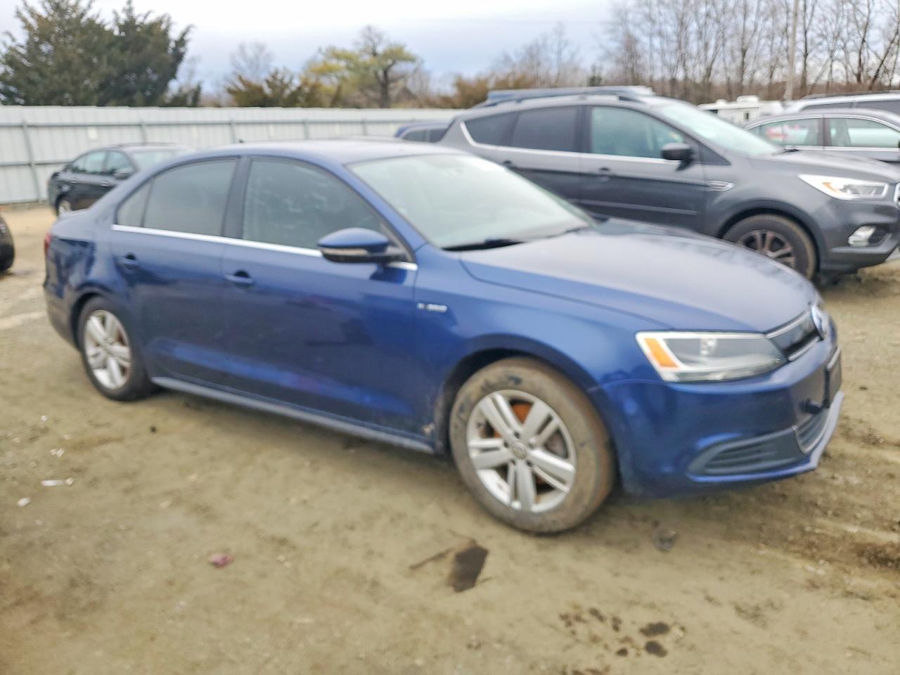 2013 VOLKSWAGEN JETTA HYBRID photo 4