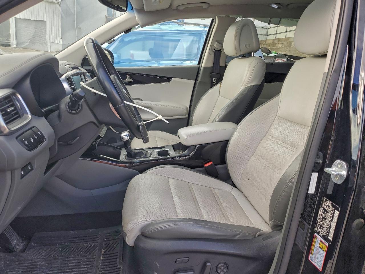 2016 KIA SORENTO SX photo 13