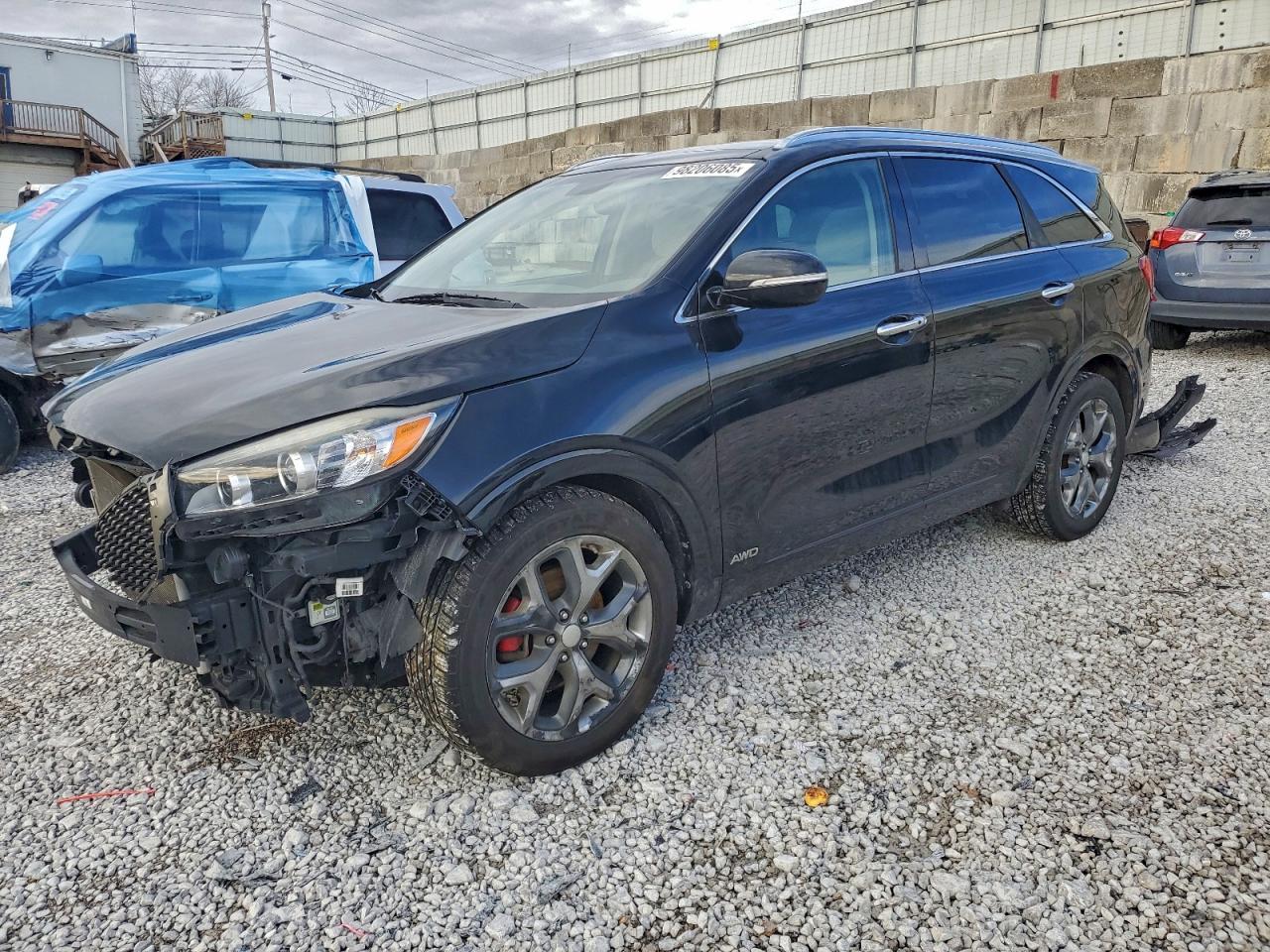 2016 KIA SORENTO