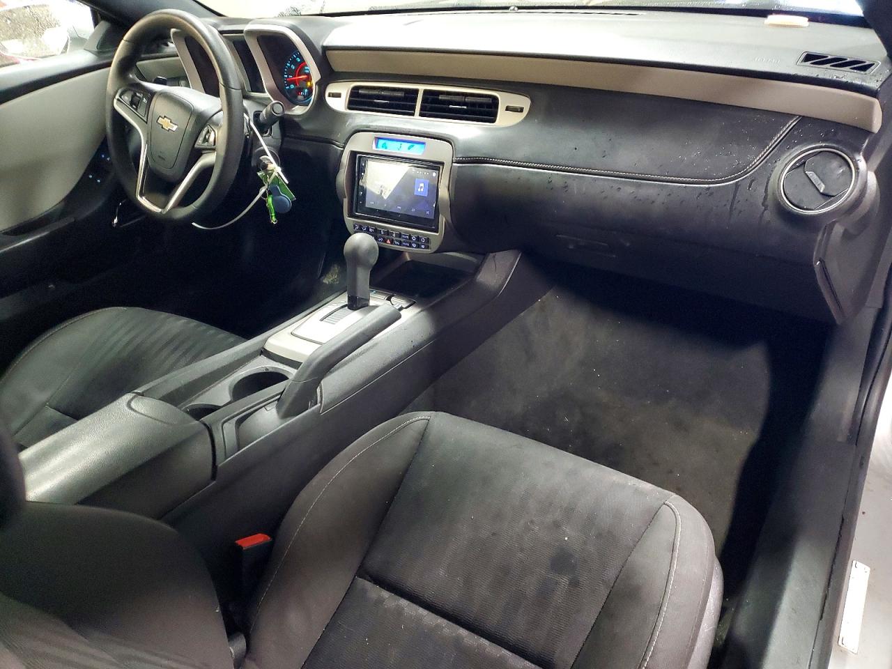 2015 CHEVROLET CAMARO LS photo 8