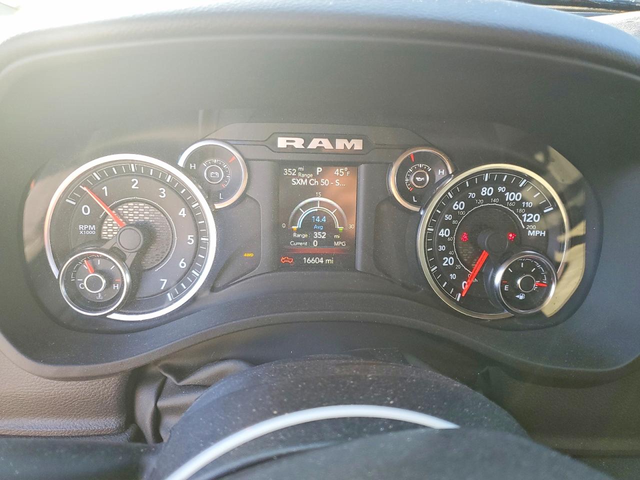 2023 RAM 1500 BIG HORN/LONE STAR photo 9