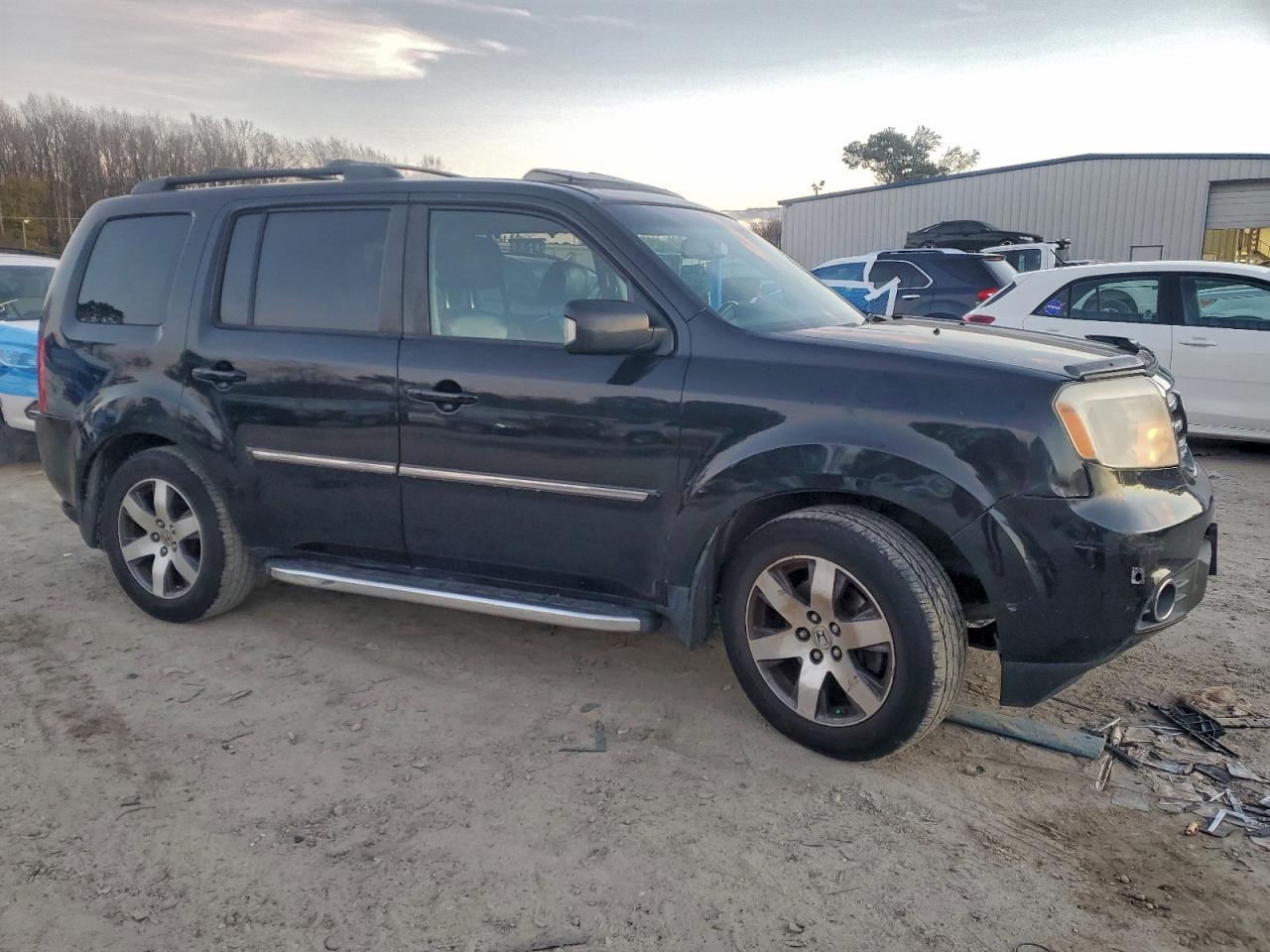 2012 HONDA PILOT photo 4