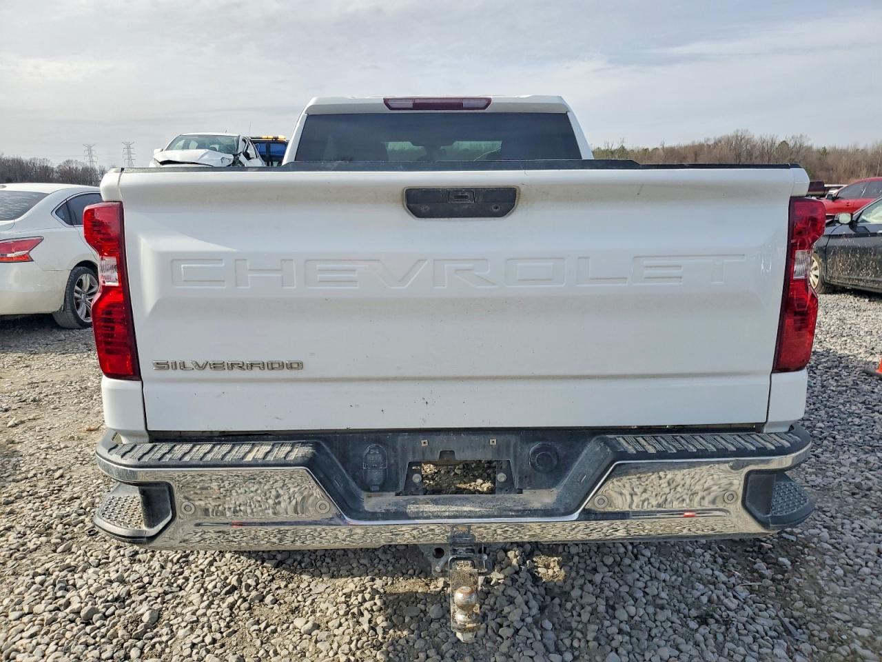 2021 CHEVROLET SILVERADO C1500 photo 6