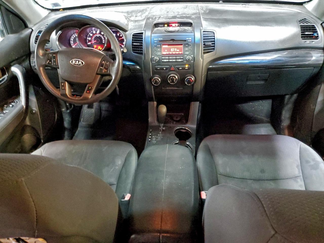 2011 KIA SORENTO BASE photo 8